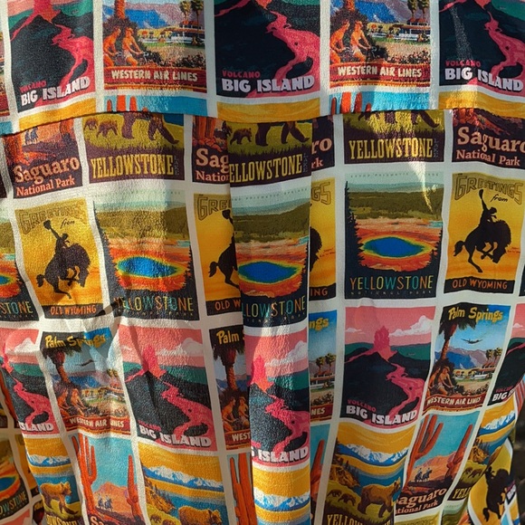 Alice + Olivia | Western Postcard Willa Placket Silk Print Blouse - Picture 10 of 13